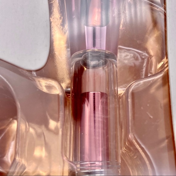 NIB Zoë Ayla 1 Kabuki + 4-in-1 brush Set - Picture 9 of 15